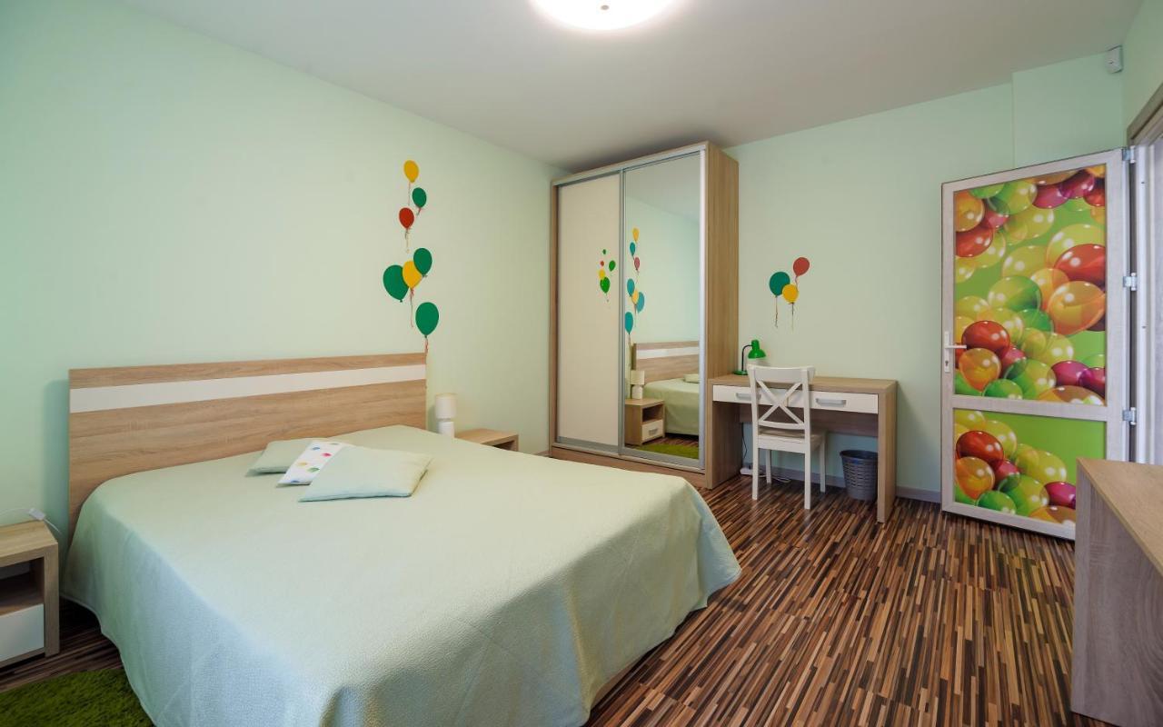 Colored Balloons - 3 Bedrooms, 3 Bathrooms, Equipped Large Apartments Leópolis Exterior foto
